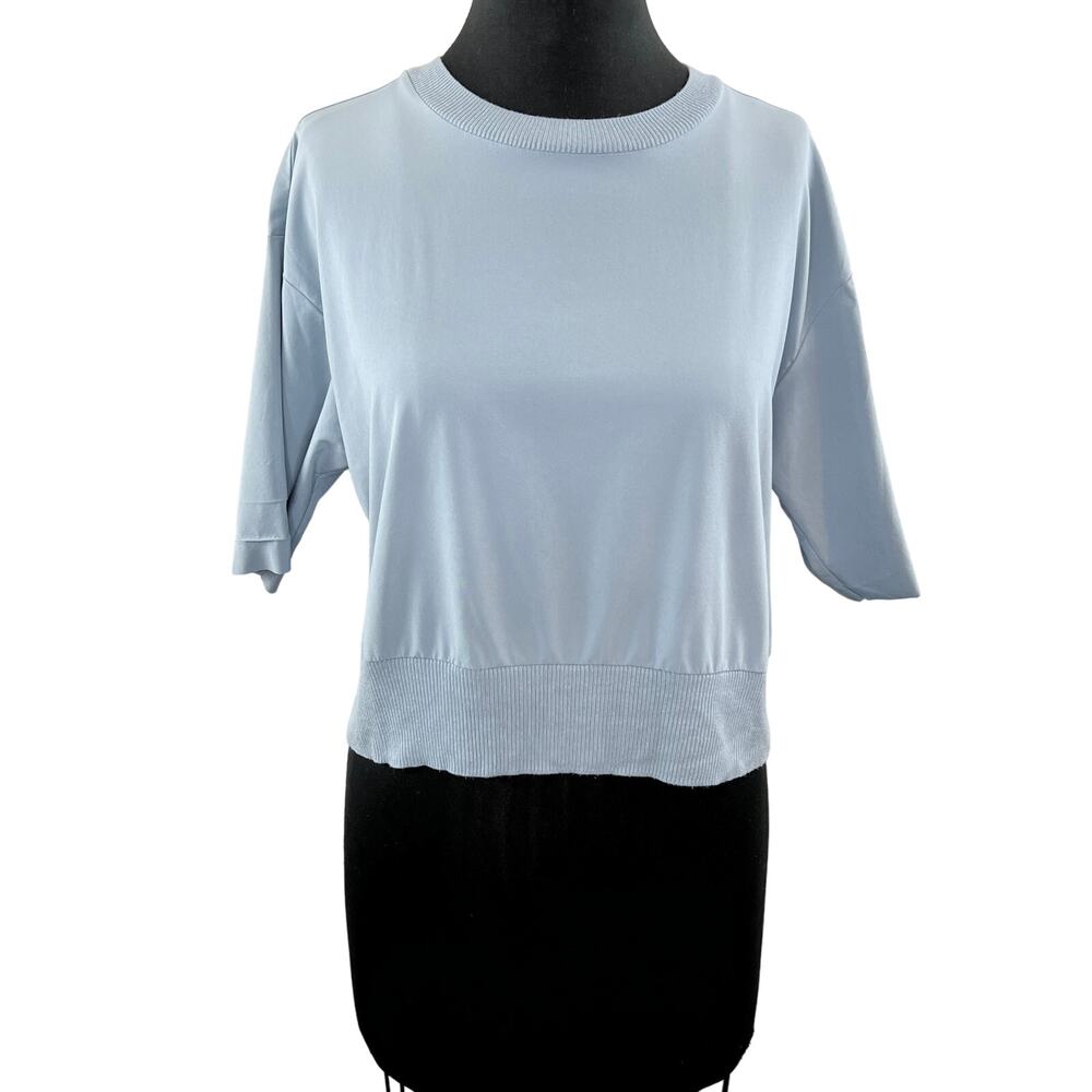 ATHLETA Blue Zephyr Crop Tee Top 530526 Relaxed Fit Featherweight Stretch XS